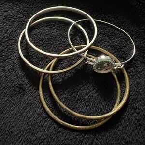 Bracelet/ Bangle Lot